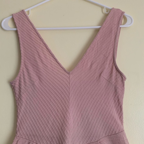 Silence + Noise Pale Pink Dress - Picture 3 of 8